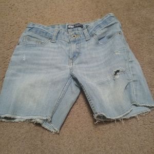 LEVIS BOYFRIEND SHORTS